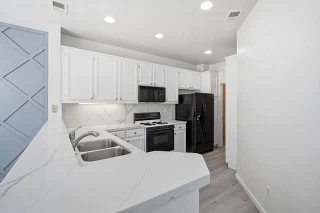 1885 Flagstone Drive, Union City, CA 94587