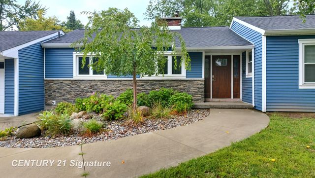 541 Warren Avenue, Flushing, MI 48433