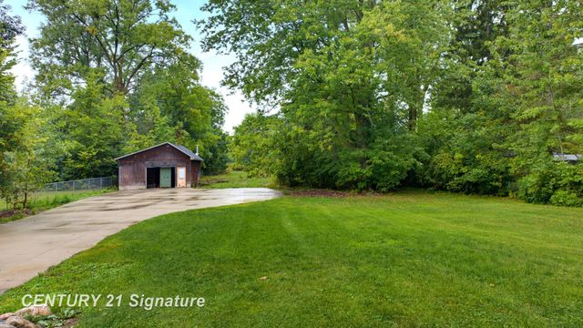 541 Warren Avenue, Flushing, MI 48433