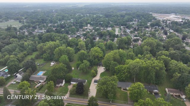 541 Warren Avenue, Flushing, MI 48433
