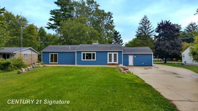 541 Warren Avenue, Flushing, MI 48433