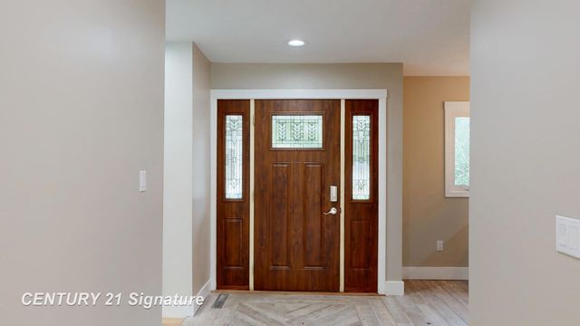 541 Warren Avenue, Flushing, MI 48433