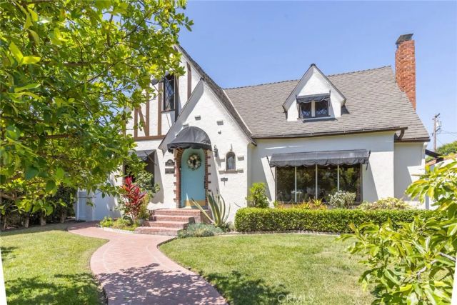 3639 Falcon Avenue, Long Beach, CA 90807