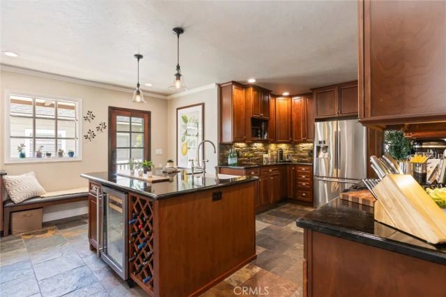 3639 Falcon Avenue, Long Beach, CA 90807