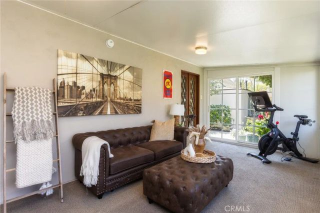 3639 Falcon Avenue, Long Beach, CA 90807