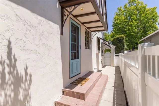 3639 Falcon Avenue, Long Beach, CA 90807