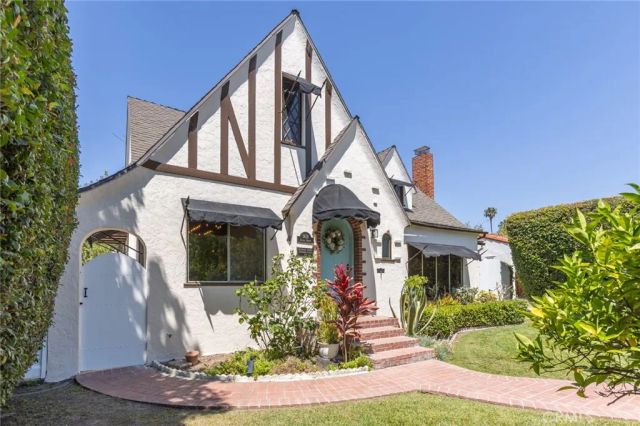 3639 Falcon Avenue, Long Beach, CA 90807