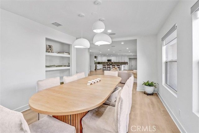 23245 Gonzales Drive, Woodland Hills (los Angeles), CA 91367