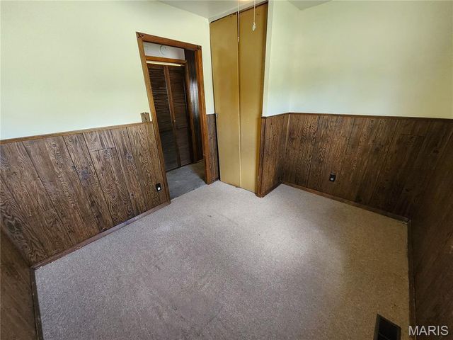 2817 MARYVILLE Road, Granite City, IL 62040