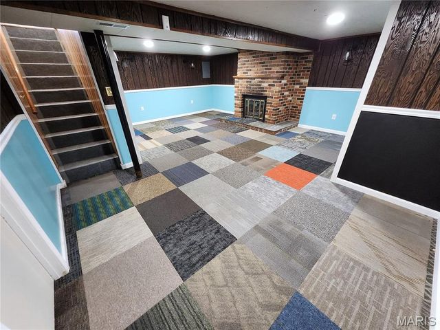 2817 MARYVILLE Road, Granite City, IL 62040