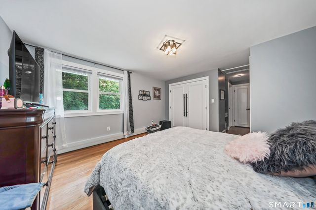 2 Northwood Drive, Middlebury, CT 06762