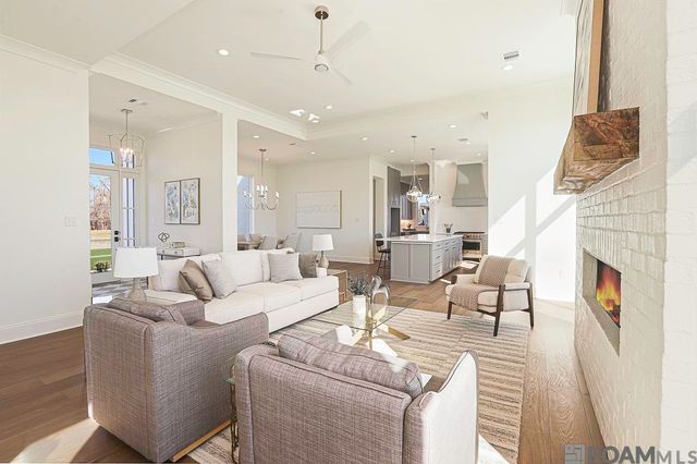 43328 Collyns Cove, Prairieville, LA 70769