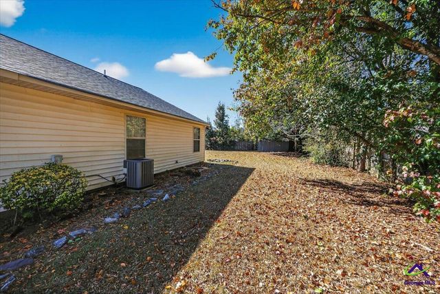 100 Mauldon Court, Warner Robins, GA 31093