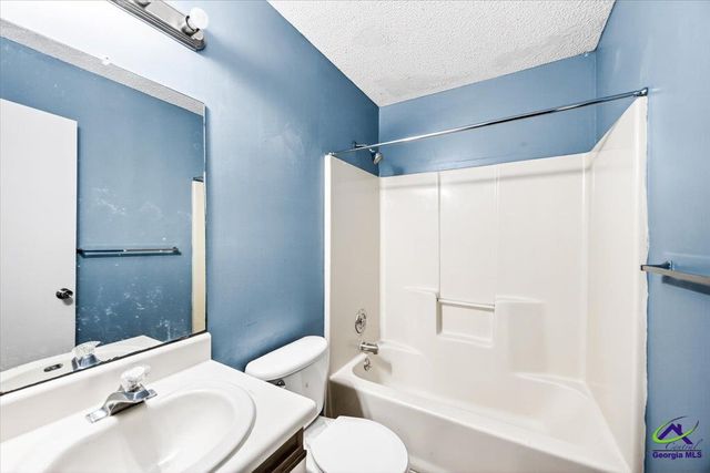 100 Mauldon Court, Warner Robins, GA 31093