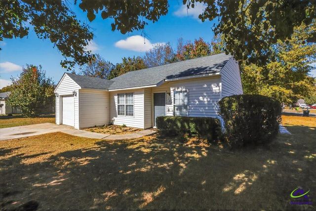 100 Mauldon Court, Warner Robins, GA 31093