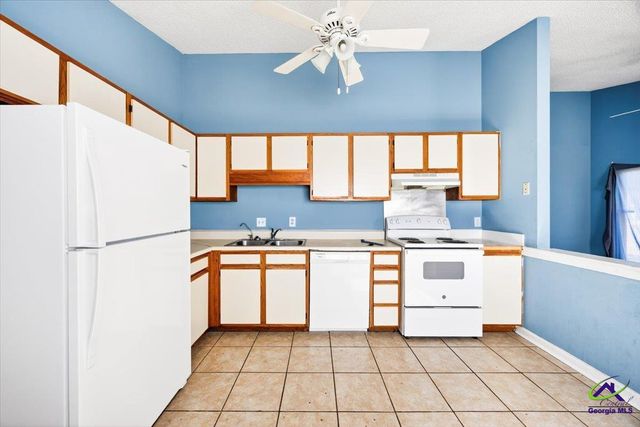 100 Mauldon Court, Warner Robins, GA 31093