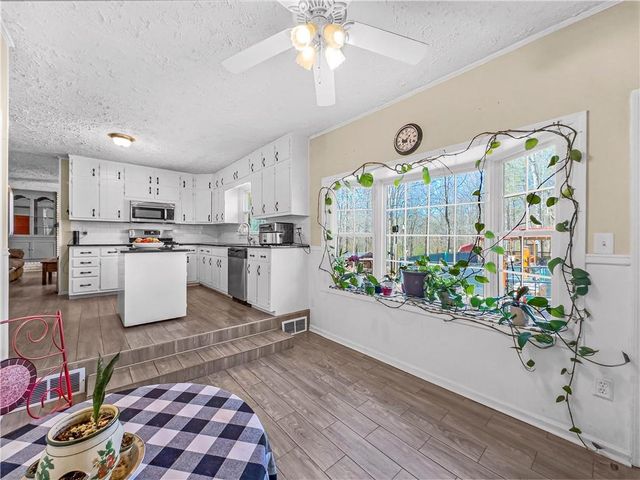 905 E Atlanta E Road, Stockbridge, GA 30281