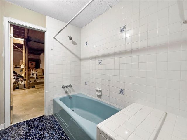 905 E Atlanta E Road, Stockbridge, GA 30281