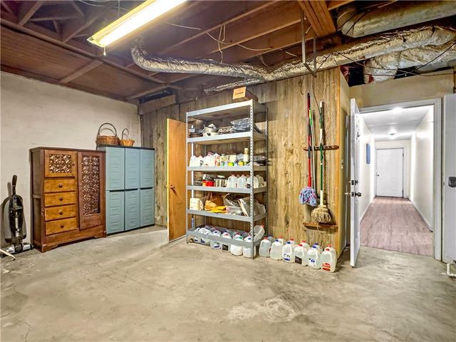 905 E Atlanta E Road, Stockbridge, GA 30281