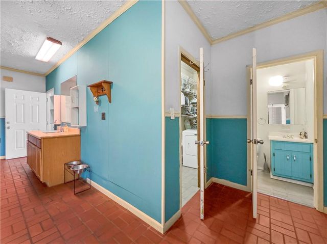 905 E Atlanta E Road, Stockbridge, GA 30281