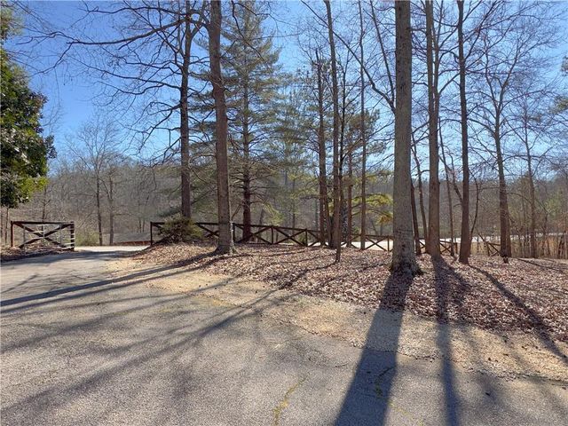 905 E Atlanta E Road, Stockbridge, GA 30281