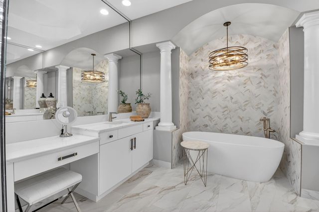 7015 Imperial Beach Circle, Delray Beach, FL 33446