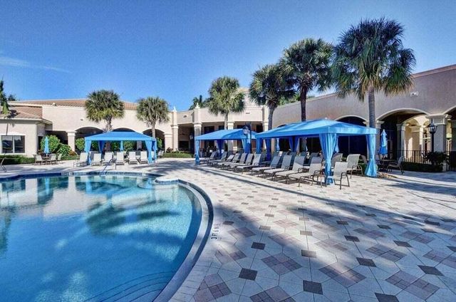 7015 Imperial Beach Circle, Delray Beach, FL 33446