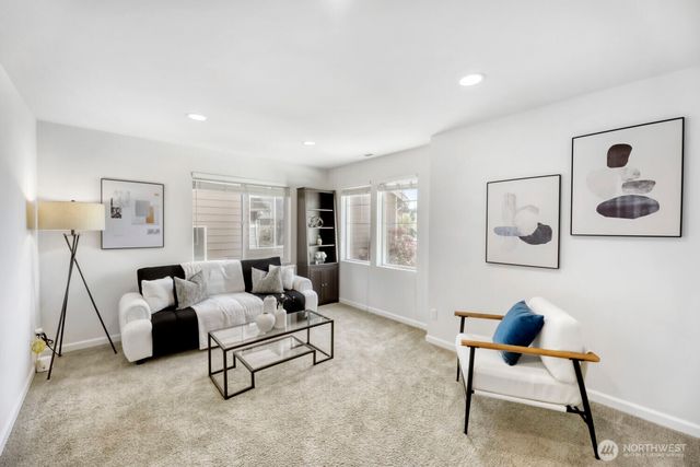 19617 37th Drive SE, Bothell, WA 98012