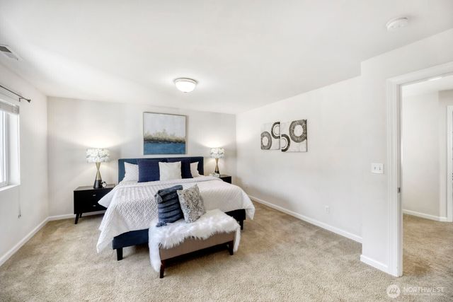 19617 37th Drive SE, Bothell, WA 98012