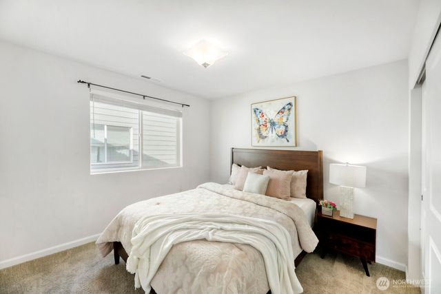 19617 37th Drive SE, Bothell, WA 98012