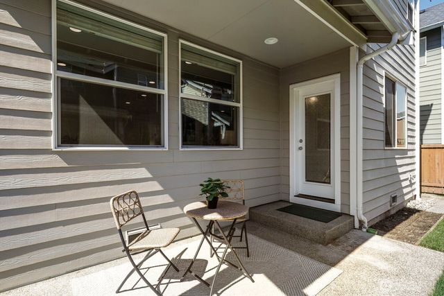 19617 37th Drive SE, Bothell, WA 98012