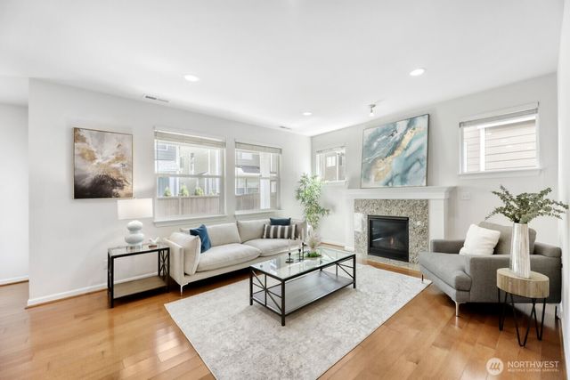 19617 37th Drive SE, Bothell, WA 98012