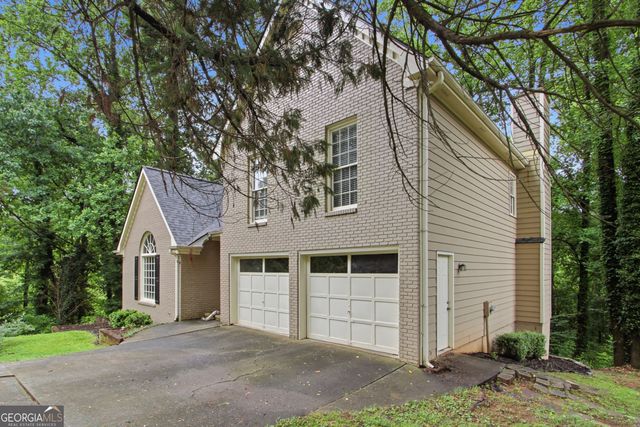 4822 Thornwood Drive NW, Acworth, GA 30102
