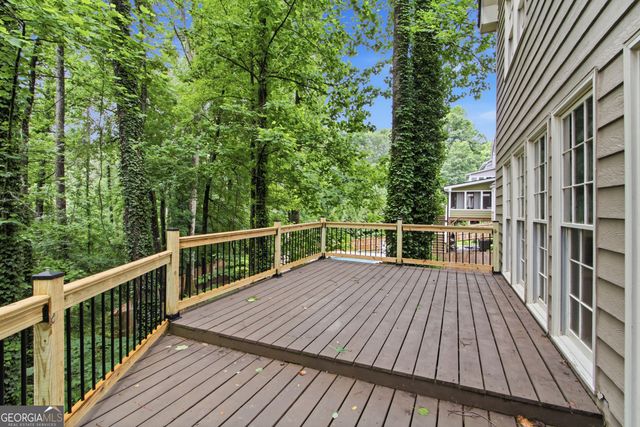 4822 Thornwood Drive NW, Acworth, GA 30102