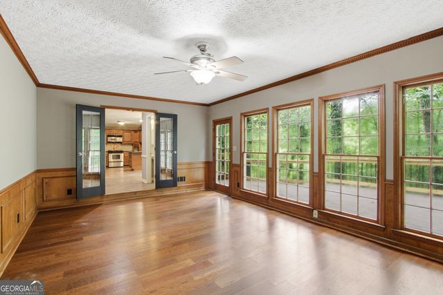4822 Thornwood Drive NW, Acworth, GA 30102