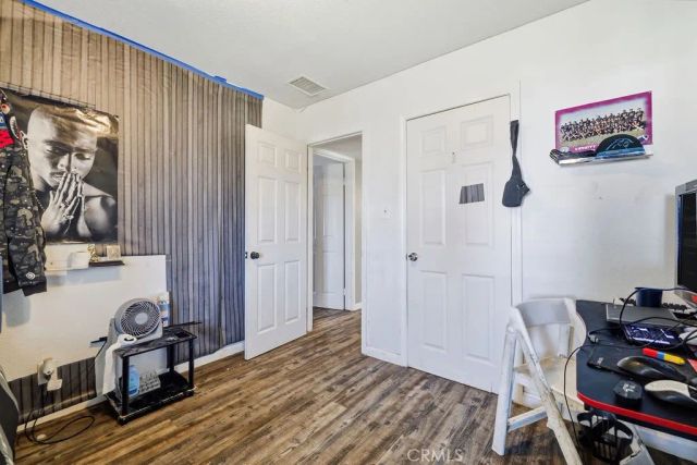 1020 W Avenue J6, Lancaster, CA 93534