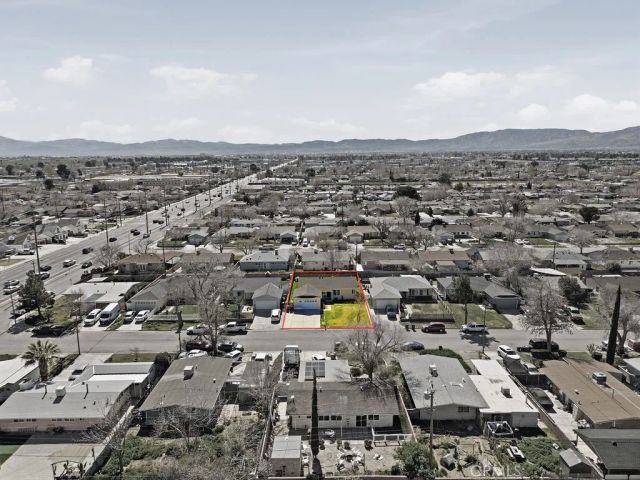 1020 W Avenue J6, Lancaster, CA 93534