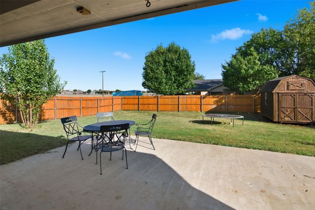 724 Remington Drive, Cleburne, TX 76033