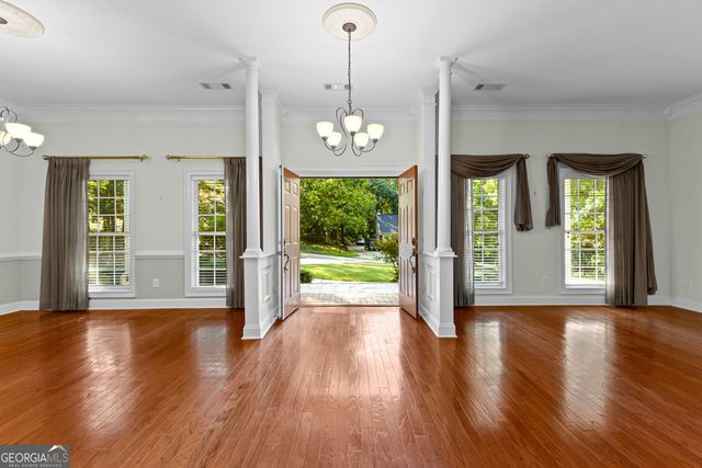 107 Cameron Pointe Drive, Lagrange, GA 30240