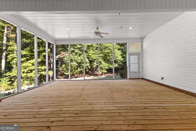 107 Cameron Pointe Drive, Lagrange, GA 30240