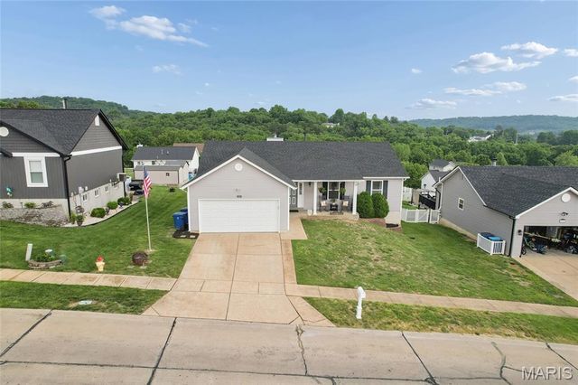 5509 Ambrose Crossing, Imperial, MO 63052