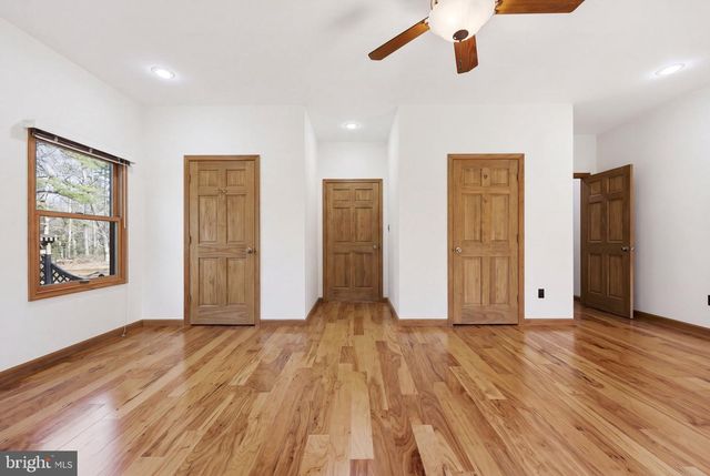 88 11TH AVE, Mays Landing, NJ 08330