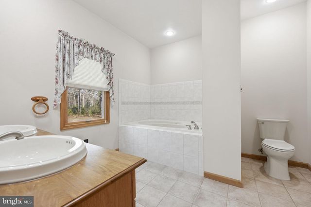 88 11TH AVE, Mays Landing, NJ 08330