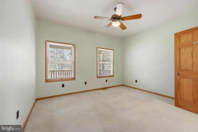 88 11TH AVE, Mays Landing, NJ 08330