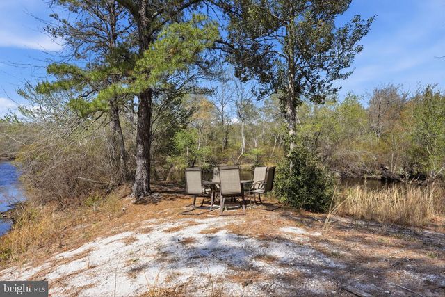88 11TH AVE, Mays Landing, NJ 08330