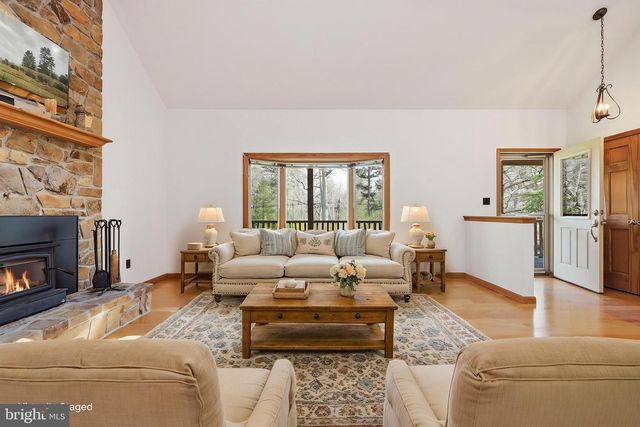 88 11TH AVE, Mays Landing, NJ 08330