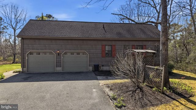 88 11TH AVE, Mays Landing, NJ 08330