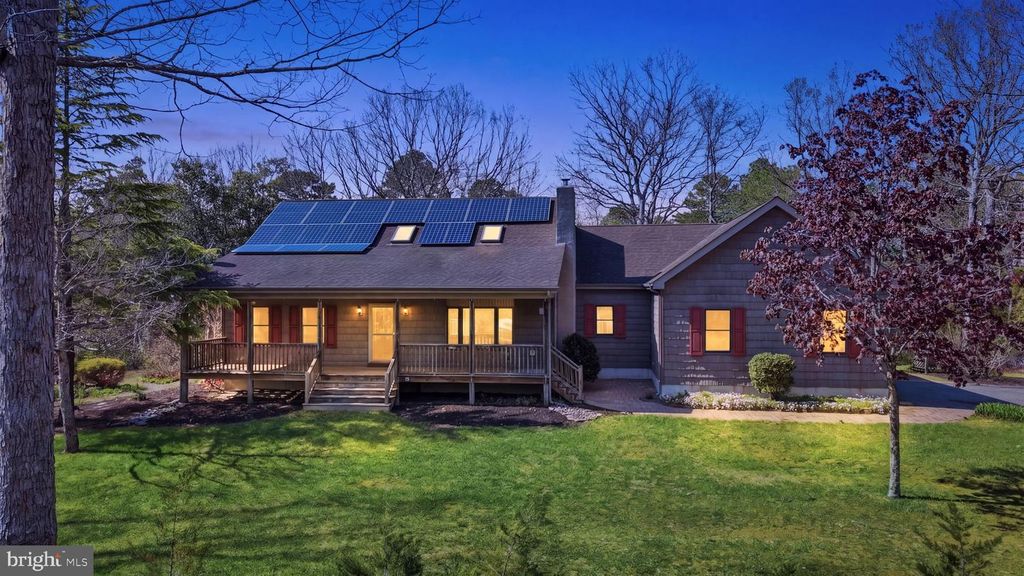 88 11TH AVE, Mays Landing, NJ 08330