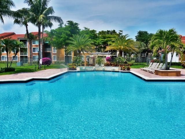 7872 SONOMA SPRINGS Circle 103, Lake Worth, FL 33463