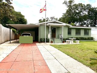 6235 FORDHAM Circle E, Jacksonville, FL 32217